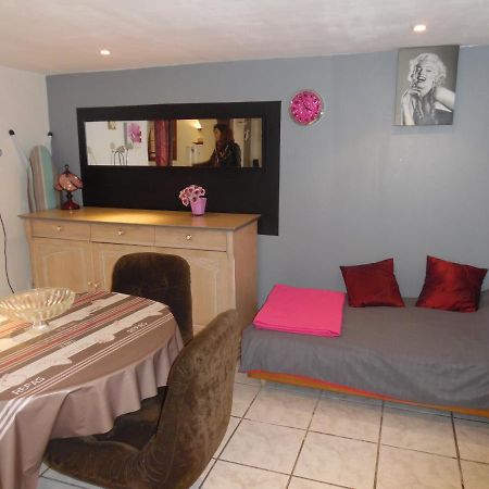 Le Soleil De Provence Apartment Peypin Екстериор снимка